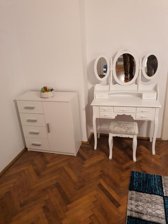 Apartament Enescu تيميشورا المظهر الخارجي الصورة